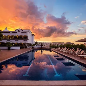 Grand Residences Riviera Cancun Resort Puerto Morelos